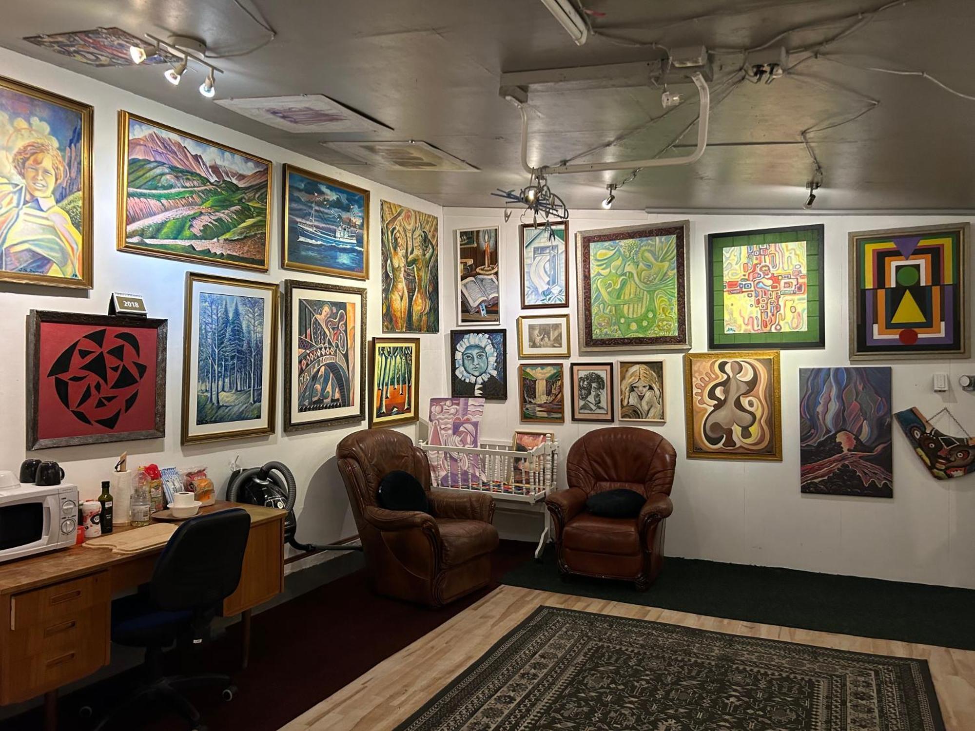 Brimarsbru Sleep Inn-Art Gallery Njarthvik Экстерьер фото